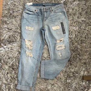 GAP Sexy Boyfriend Distressed Crop Jeans